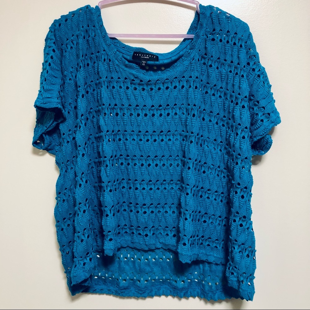 Sanctuary top